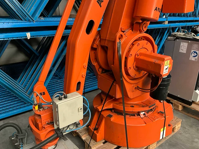 2015 abb irb 640 m2000 handlingrobot - afbeelding 26 van  27