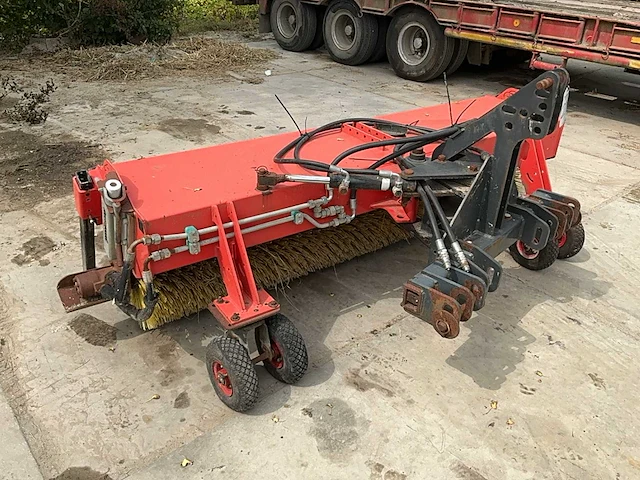 2015 adler veegmachine - afbeelding 6 van  13