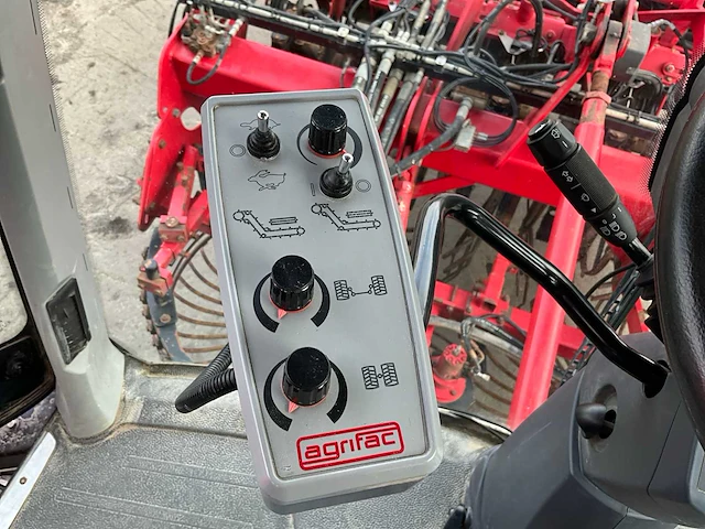2015 agrifac optitraxx 6-rijige bietenrooier - afbeelding 49 van  81