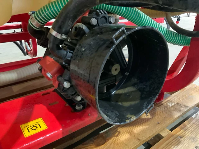 2015 agromet smart 600 / 12 gedragen veldspuit - afbeelding 3 van  16