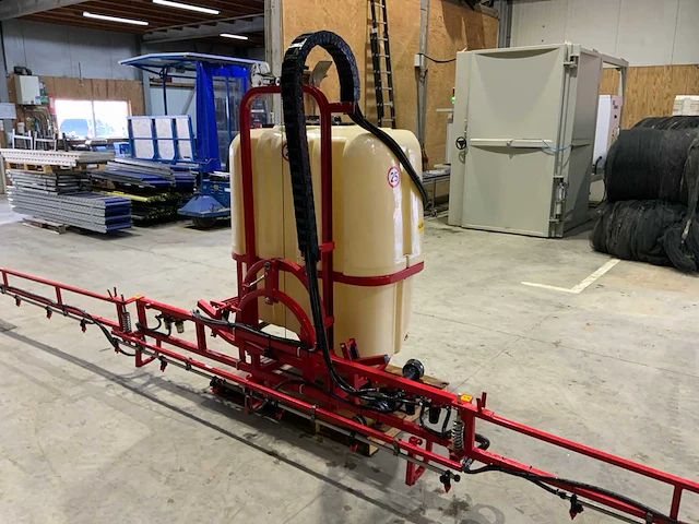 2015 agromet smart 600 / 12 gedragen veldspuit - afbeelding 11 van  16