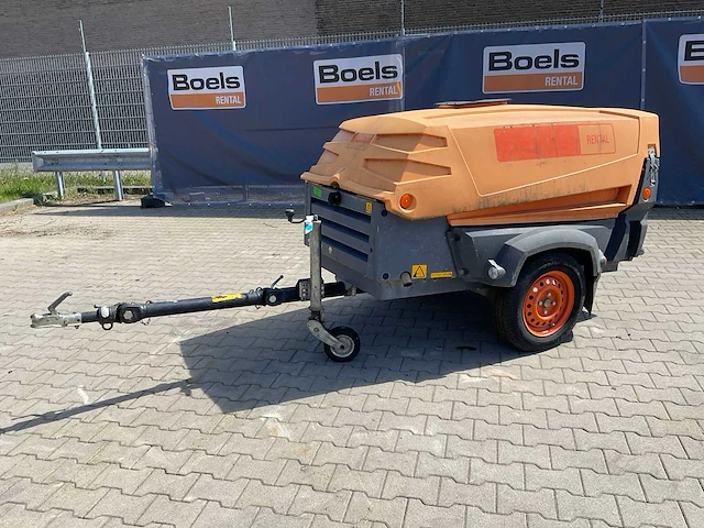 2015 atlas copco xas57 compressor aanhangwagen - afbeelding 1 van  16