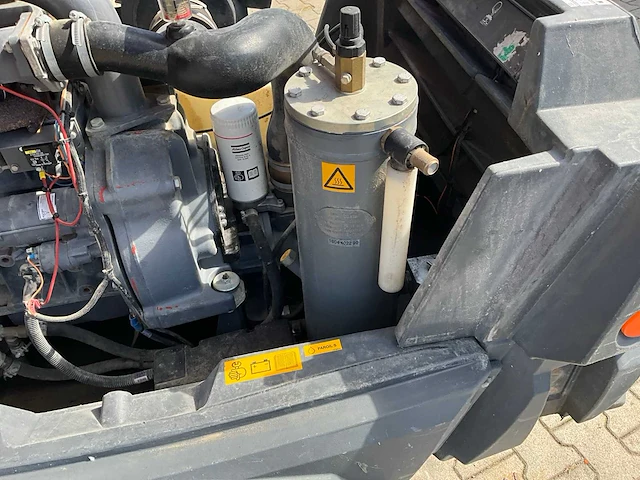 2015 atlas copco xas57 compressor aanhangwagen - afbeelding 4 van  22