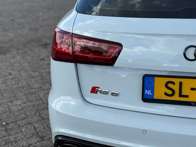2015 audi a6 avant 4.0 tfsi rs6 q. pl + personenauto - afbeelding 8 van  36
