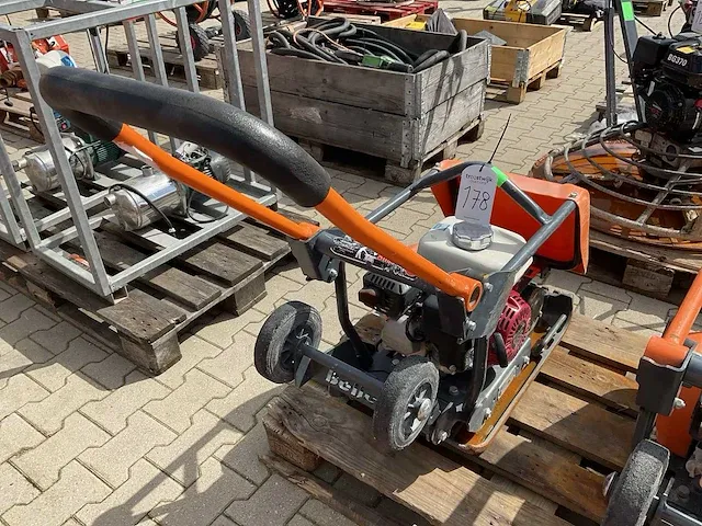 2015 belle fc3612e trilplaat - afbeelding 1 van  4