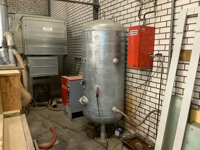 2015 berko compressor installatie - afbeelding 10 van  10