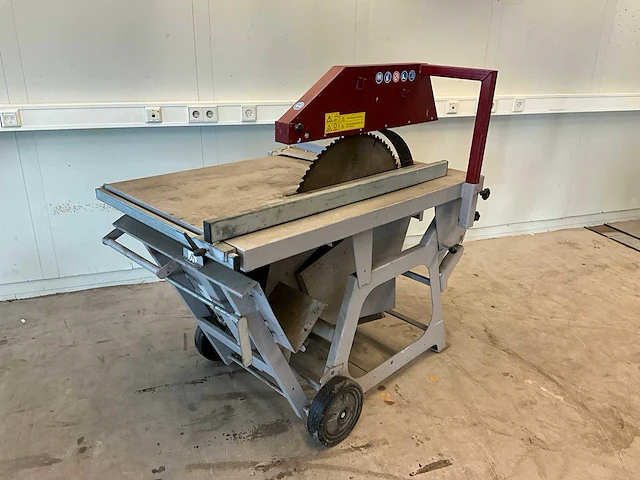 2015 bgu kwk780 brandhout zaagtafel - afbeelding 1 van  8