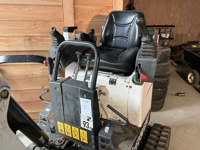 2015 bobcat e10 minigraafmachine - afbeelding 2 van  21