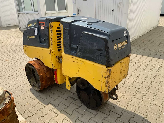 2015 bomag bmp 8500 knik verdichtingswals / nokkenwals - afbeelding 1 van  12
