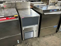 2015 brema tb 551a crushed ijsmachine - afbeelding 1 van  8