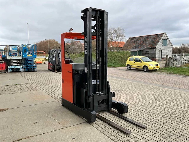 2015 bt rre140m reach truck - afbeelding 6 van  13