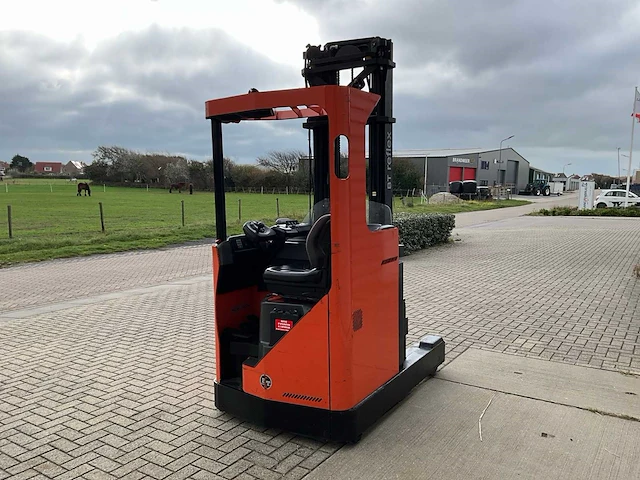 2015 bt rre140m reach truck - afbeelding 7 van  13