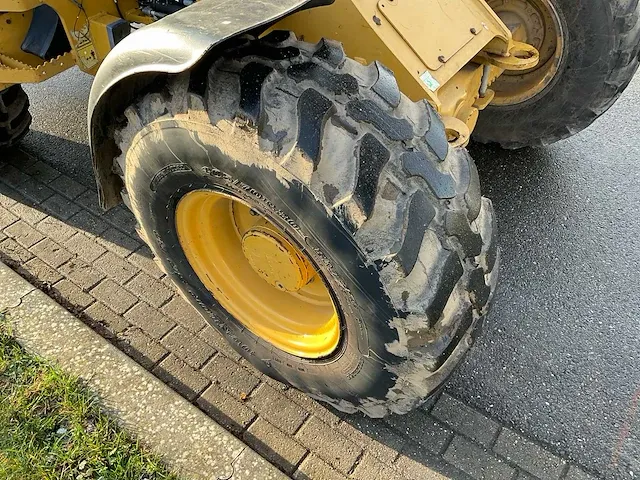 2015 cat 908m shovel - afbeelding 18 van  36