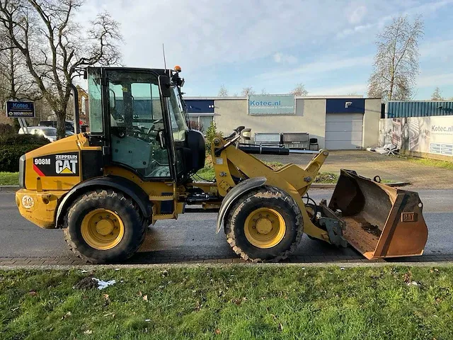 2015 cat 908m shovel - afbeelding 31 van  36