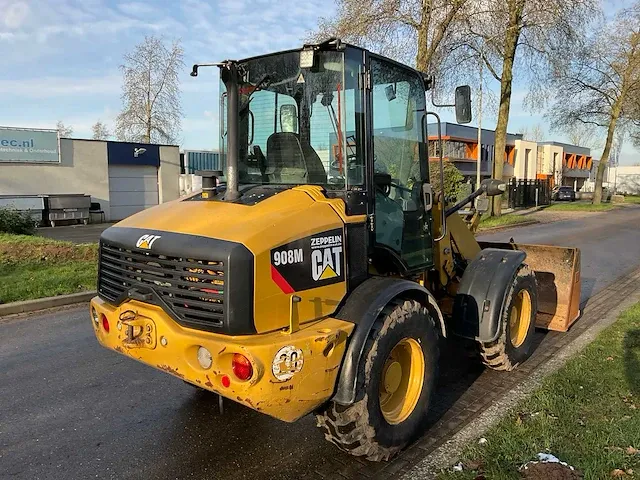 2015 cat 908m shovel - afbeelding 32 van  36