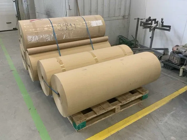 2015 cefla mito 2k lak spuitmachine - afbeelding 23 van  35