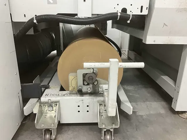 2015 cefla mito 2k lak spuitmachine - afbeelding 31 van  35