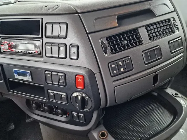 2015 daf xf 440 vrachtwagen - afbeelding 39 van  63