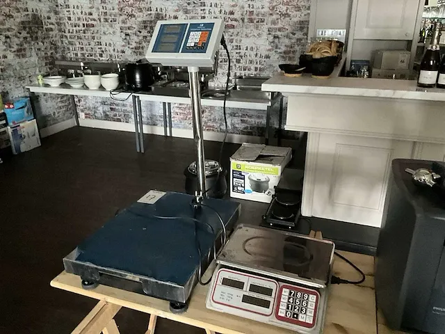 2015 dahongying tcs electronic plateau weegschaal - afbeelding 1 van  7