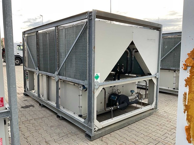 2015 daikin ewad310d-sx0004 chiller luchtgekoeld - afbeelding 12 van  21