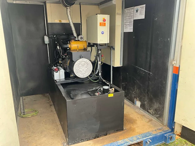 2015 de wit silent cont 8ft stroomgenerator - afbeelding 6 van  17