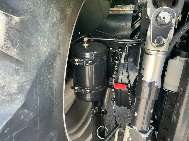 2015 deutz-fahr afrotron 6185ttv vierwielaangedreven landbouwtractor - afbeelding 9 van  38