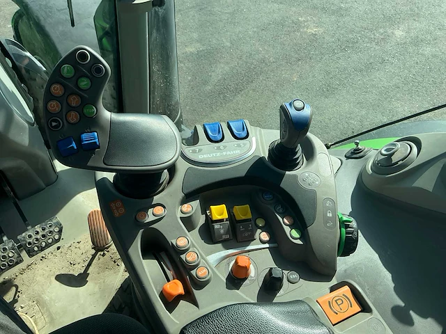 2015 deutz-fahr afrotron 6185ttv vierwielaangedreven landbouwtractor - afbeelding 21 van  38