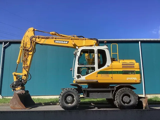 2015 doosan dx170w-5 banden graafmachine - afbeelding 23 van  42
