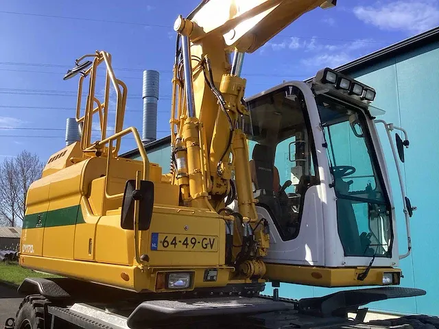 2015 doosan dx170w-5 banden graafmachine - afbeelding 40 van  42