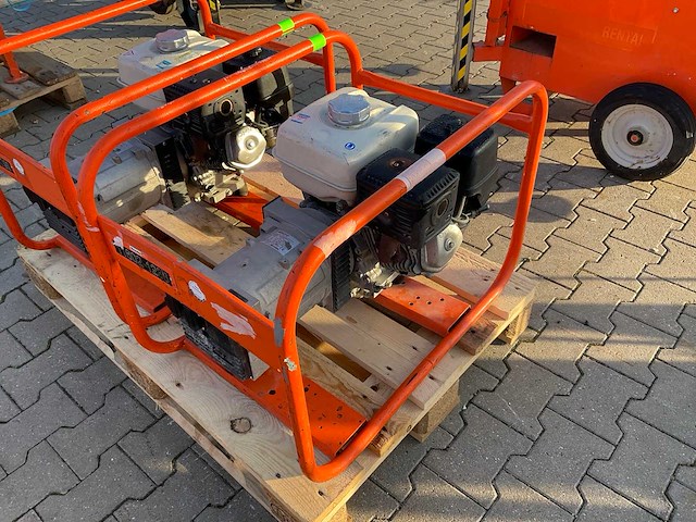 2015 europower ep4100 stroom aggregaat - afbeelding 3 van  8