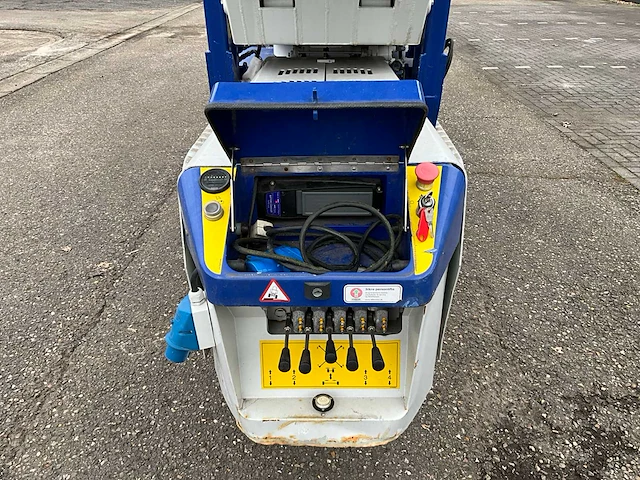 2015 falcon spider fs330z hybride 33mtr spinhoogwerker - afbeelding 14 van  34