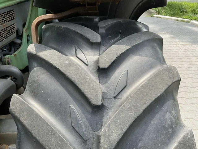 2015 fendt 310 vario tms vierwielaangedreven landbouwtractor - afbeelding 4 van  30