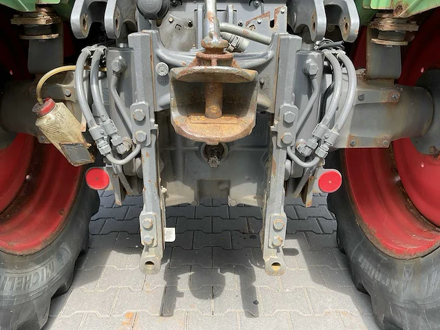2015 fendt 310 vario tms vierwielaangedreven landbouwtractor - afbeelding 9 van  30