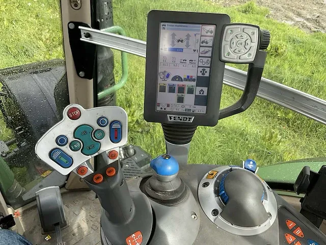 2015 fendt 720 profi vierwielaangedreven landbouwtractor - afbeelding 16 van  26