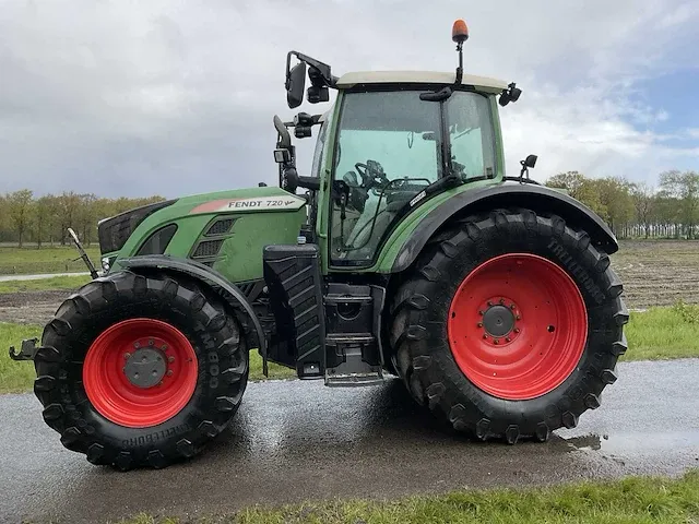 2015 fendt 720 profi vierwielaangedreven landbouwtractor - afbeelding 12 van  26