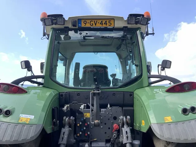 2015 fendt 724 s4 power vierwielaangedreven landbouwtractor - afbeelding 28 van  35