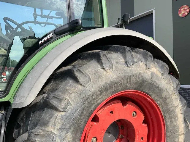 2015 fendt 724 s4 power vierwielaangedreven landbouwtractor - afbeelding 34 van  35