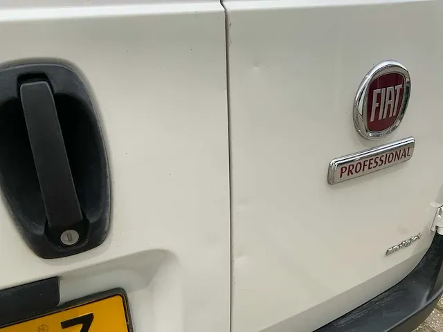 2015 fiat fiorino multijet bedrijfswagen - afbeelding 18 van  25