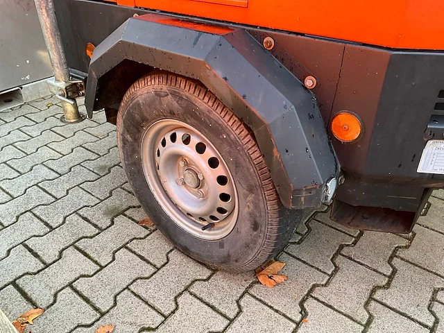 2015 generac mobile products vb9 led lichtmast aggregaat aanhangwagen - afbeelding 9 van  22