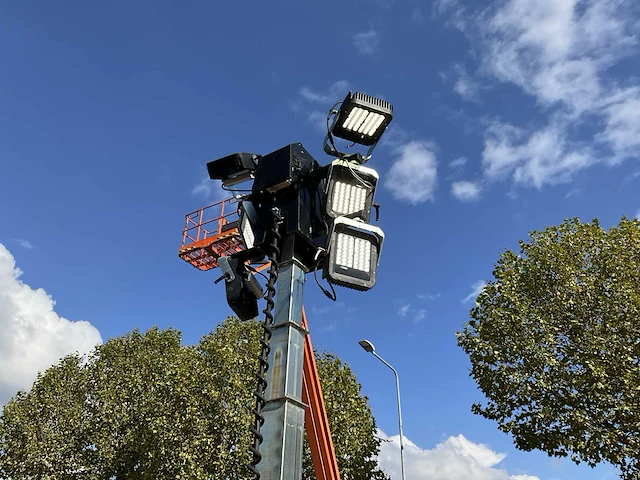 2015 generac mobile products vb9 led lichtmast aggregaat aanhangwagen - afbeelding 17 van  22