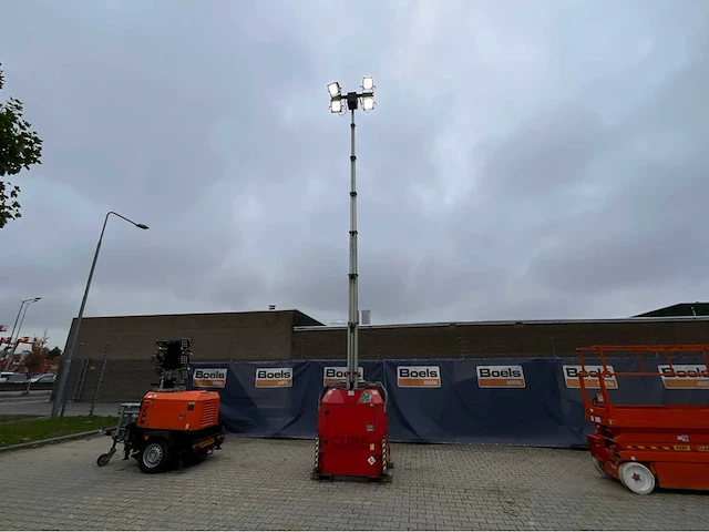 2015 generac tower light hpc hydro power cube hybrid led stationaire lichtmast - afbeelding 1 van  23
