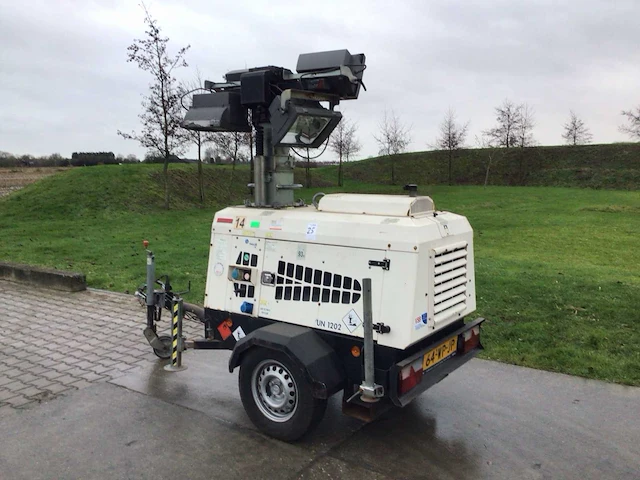 2015 generac vt-1 mobiele lichtmast - afbeelding 2 van  8