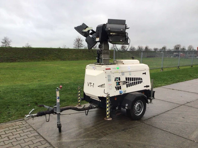 2015 generac vt-1 mobiele lichtmast - afbeelding 2 van  6