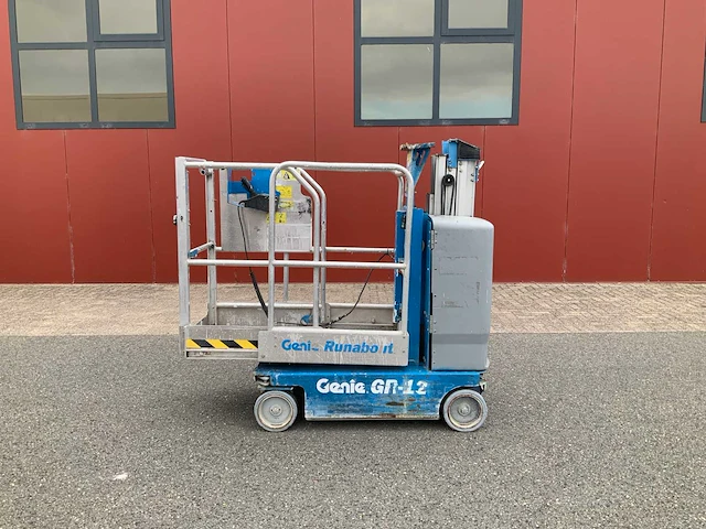 2015 genie gr-12 hoogwerker - afbeelding 1 van  16