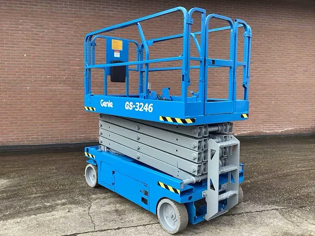 2015 genie gs-3246 hoogwerker - afbeelding 1 van  11