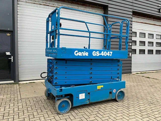 2015 genie gs-4047 hoogwerker - afbeelding 1 van  13