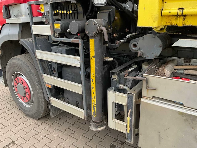 2015 ginaf cf 410 6x4 euro6 vrachtwagen - afbeelding 7 van  35