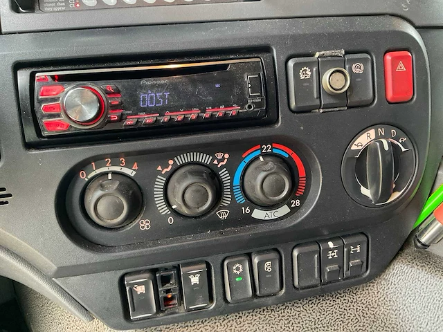 2015 ginaf cf 410 6x4 euro6 vrachtwagen - afbeelding 25 van  35