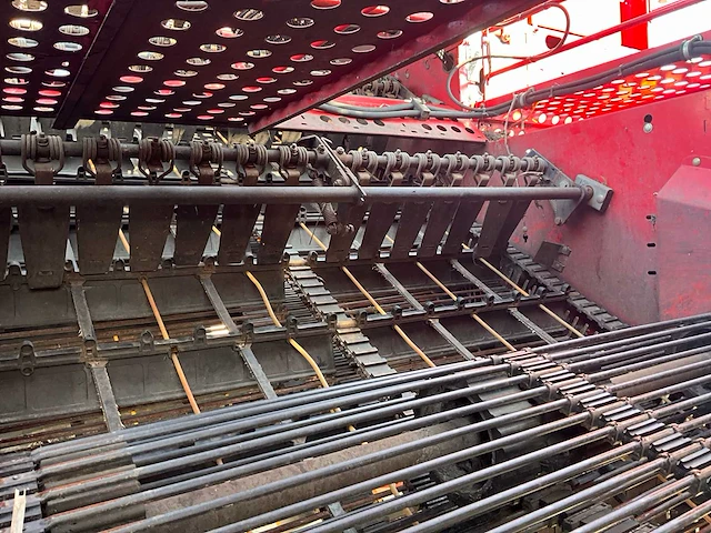 2015 grimme se 150-60 getrokken aardappelrooier - afbeelding 10 van  47