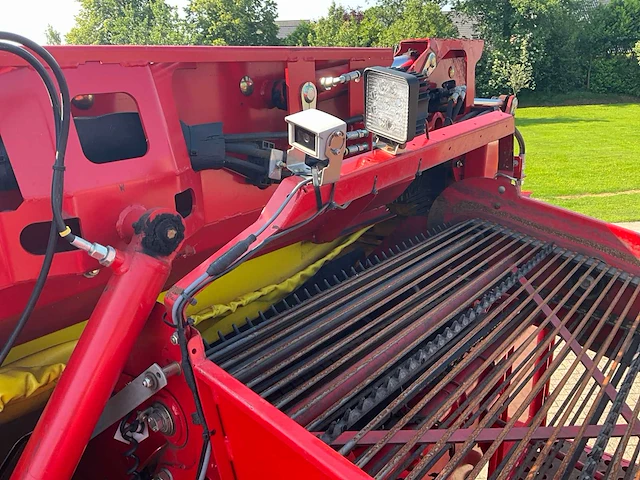 2015 grimme se 150-60 getrokken aardappelrooier - afbeelding 24 van  47